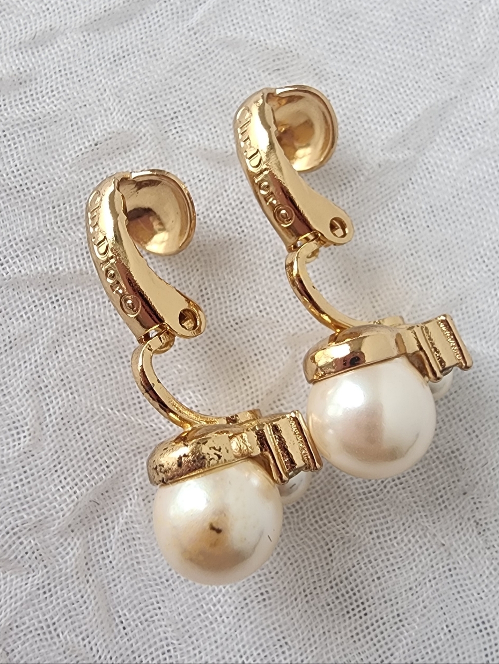 Auth Dior Pearl Crystal Cluster Stud Earrings - Picture 8 of 8
